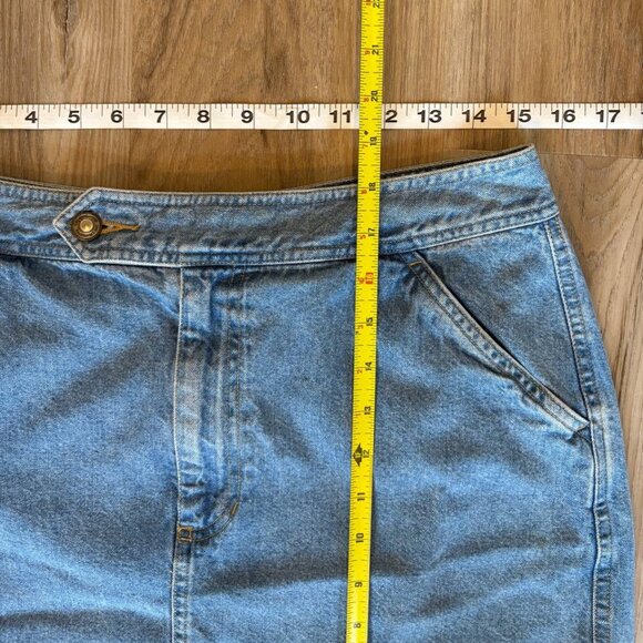 Women's Liz Claiborne Vintage Denim Skirt - Picture 6 of 6